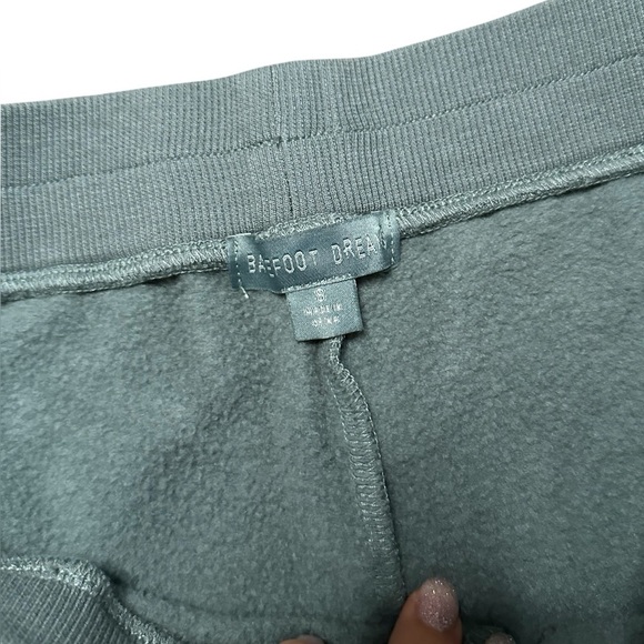 Barefoot Dreams Butterknit Green Jogger Small - Picture 5 of 6